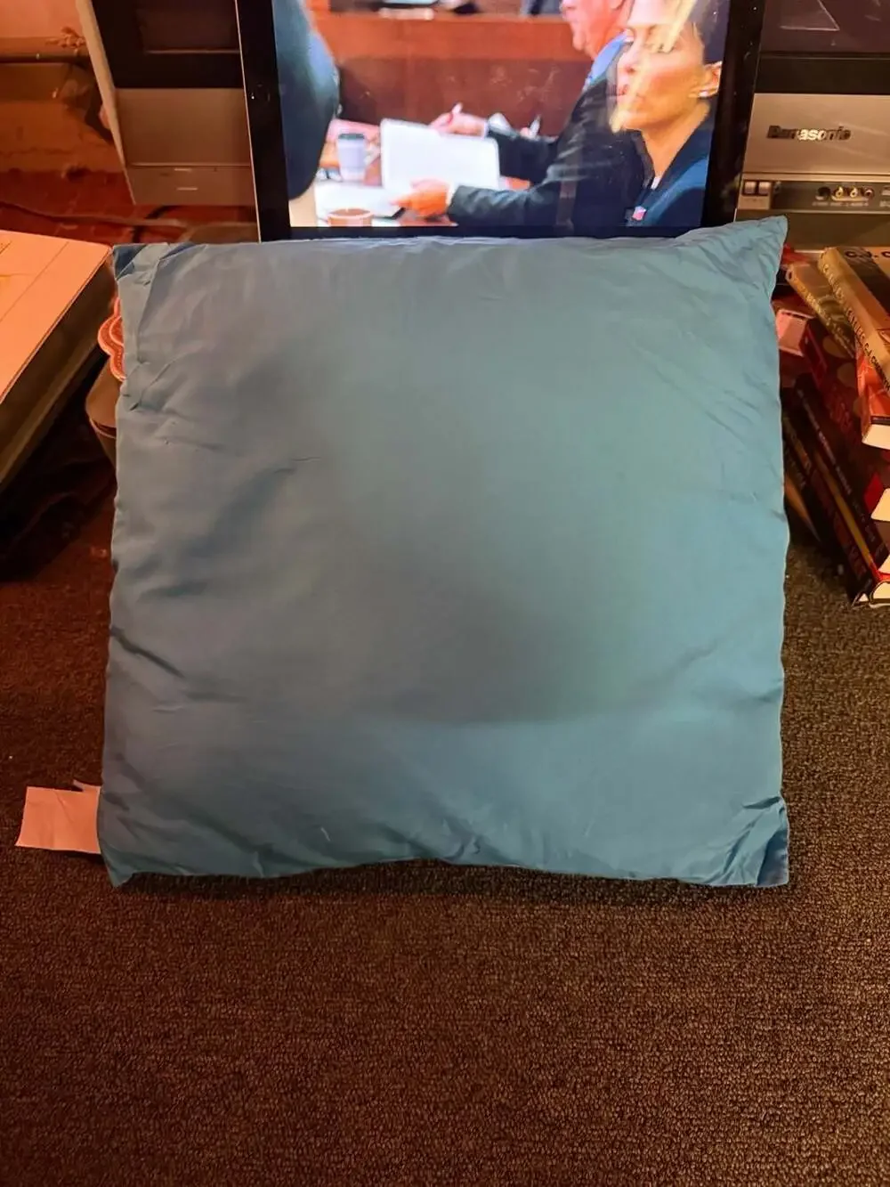 Roxy square throw